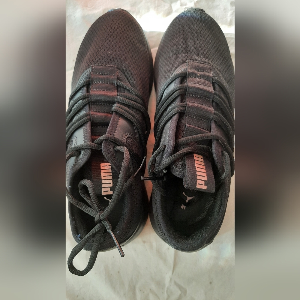 Excellent condition Ladies running shoes